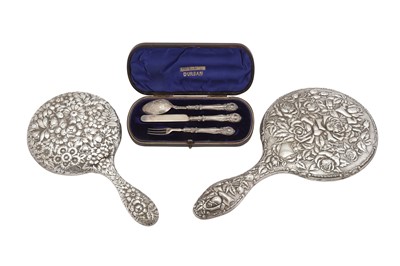 Lot 298 - A CASED VICTORIAN STERLING SILVER CHRISTENING SET, BIRMINGHAM 1896 BY HILLIARD AND THOMPSON