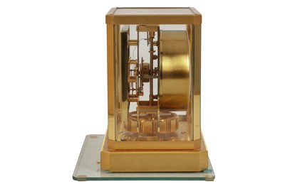 Lot 153 - A JAEGER LE COUTRE ATMOS MANTEL CLOCK, 20TH CENTURY
