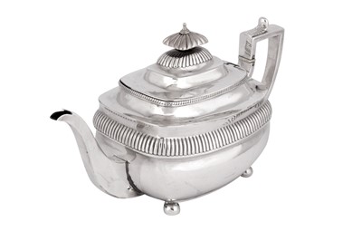Lot 471 - A George III sterling silver teapot, London 1810 by Stephen Adams