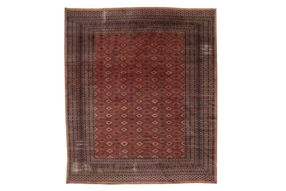 Lot 1030 - A PAKISTANI CARPET