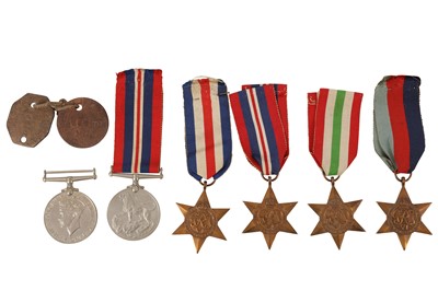 Lot 536 - A COLLECTION OF WWI AND WWII MEDALS