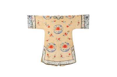 Lot 383 - A CHINESE APRICOT-GROUND EMBROIDERED SILK LADY'S ROBE.