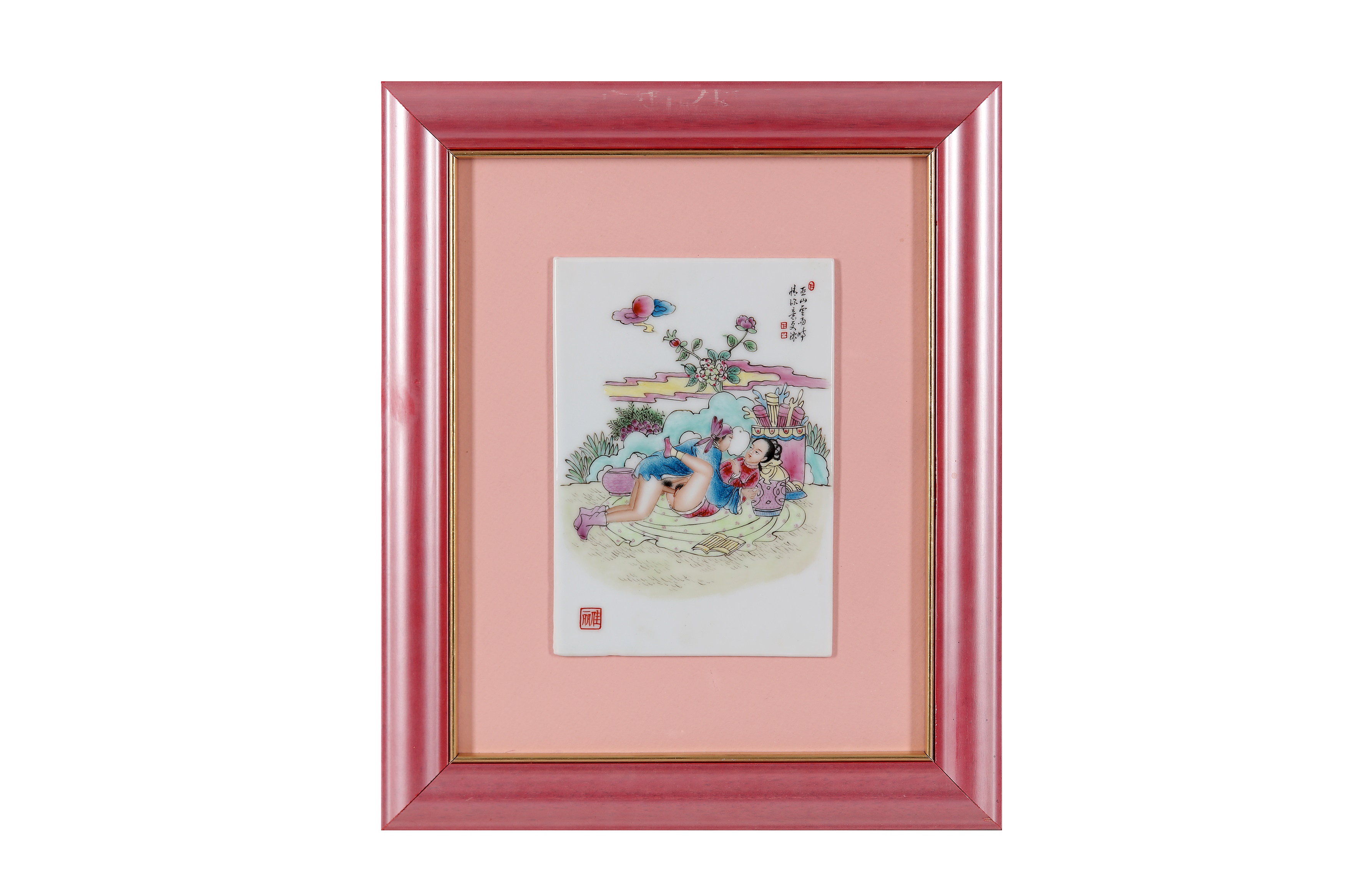Lot 748 - A CHINESE EROTIC HANDSCROLL PAINTING.