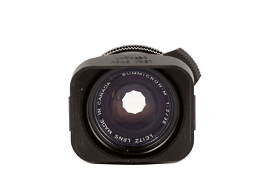 Lot 102 - A Leitz ELC 35mm f/2 Summicron Lens