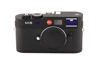 Lot 19 - A Leica M8 Digital Rangefinder Camera