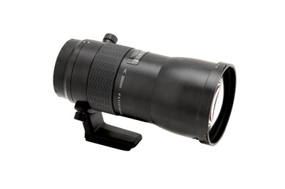 Lot 54 - A Hasselblad HC 300mm f/4.5 Lens