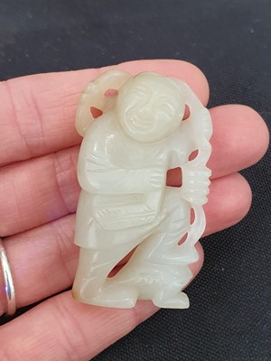 Lot 183 - A SMALL GROUP OF CHINESE PALE CELADON JADE CARVINGS.