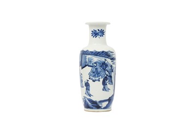 Lot 643 - A CHINESE BLUE AND WHITE ROULEAU VASE.