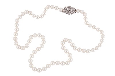 Lot 63 - A cultured pearl and diamond necklace