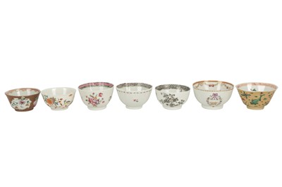 Lot 384 - A CHINESE PORCELAIN FACETED TEA BOWL, KANGXI