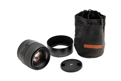 Lot 44 - A Hasselbad HC 80mm f/2.8 Lens