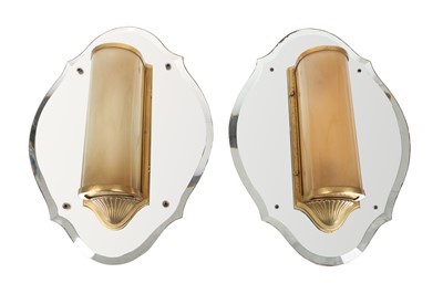 Lot 128 - A PAIR OF MIRRORED WALL LIGHTS, MID 20TH CENTURY