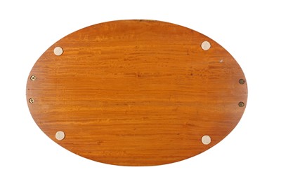 Lot 41 - AN EDWARDIAN SATINWOOD AND PAINTED OVAL TRAY, IN THE SHERATON STYLE