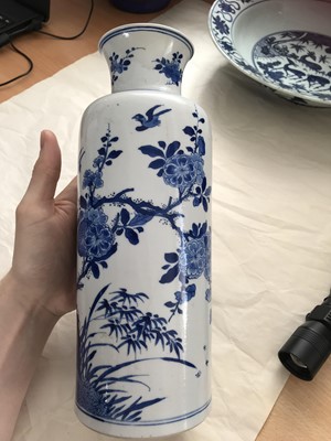 Lot 229 - A CHINESE BLUE AND WHITE SLEEVE VASE.