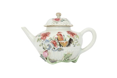 Lot 51 - A CHINESE FAMILLE ROSE 'COCKEREL' TEAPOT AND COVER.