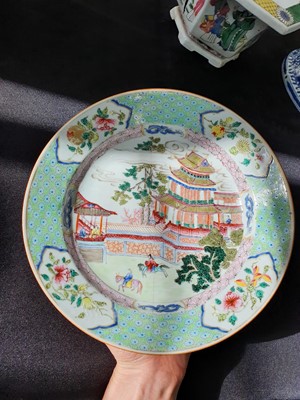 Lot 202 - A CHINESE FAMILLE ROSE ‘PALACE SCENE’ DISH.