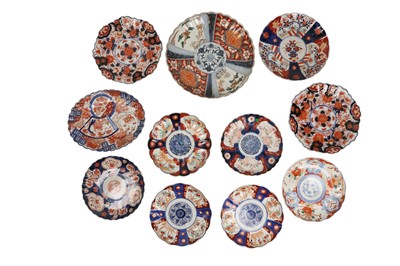 Lot 87 - A LARGE COLLECTION OF IMARI PORCELAIN PLATES, 19TH CENTURY