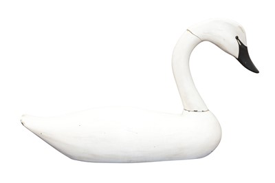 Lot 275 - A CARVED AND PAINTED WOODEN DECOY SWAN