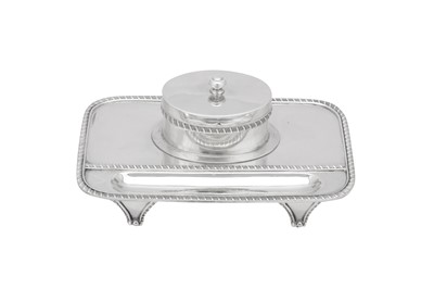 Lot 393 - A Victorian sterling silver ink stand, London 1897 by Goldsmiths and Silversmiths