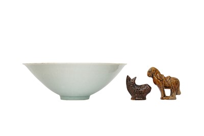 Lot 487 - A CHINESE QINGBAI BOWL AND TWO GLAZED POTTERY ANIMALS.