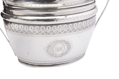 Lot 279 - A late 18th century American silver milk jug and sugar bowl set, New York circa 1795 by Alexander Snow Gordon (active from 1795)