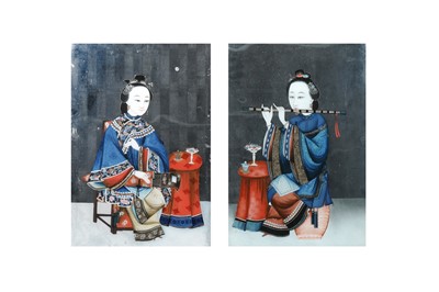 Lot 288 - TWO CHINESE REVERSE GLASS PAINTINGS OF FEMALE MUSICIANS.
