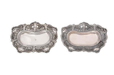 Lot 567 - A PAIR OF OTTOMAN SILVER SWEETMEATS DISHES