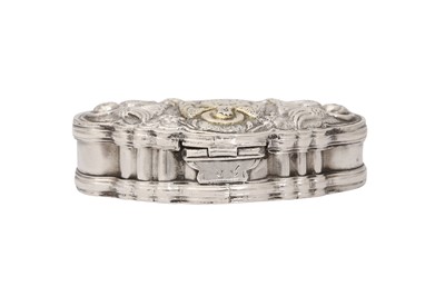 Lot 300 - A SILVER REPOUSSÉ SNUFF BOX WITH CHRISTIAN ICONOGRAPHY