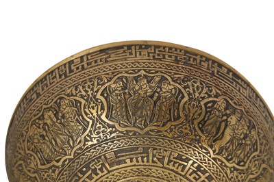 Lot 358 - AN ENGRAVED BRASS BOWL WITH ACHAEMENID-REVIVAL FIGURAL DECORATION