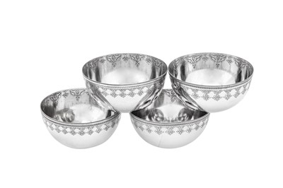 Lot 139 - A set of four early 20th century Egyptian 900 standard silver bowls, Cairo 1924