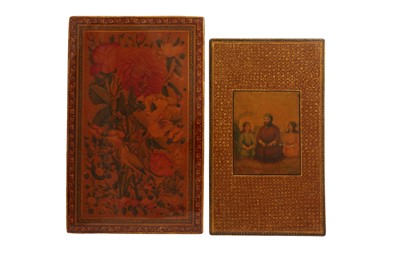 Lot 59 - A LACQUERED PAPIER-MÂCHÉ MIRROR CASE WITH A PORTRAIT OF ALI, HASAN, AND HUSSAYN