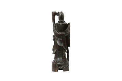 Lot 328 - A CHINESE WOOD FIGURE OF SHOULAO.