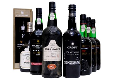 Lot 801 - A Fine Selection of Vintage and Special Edition Port's