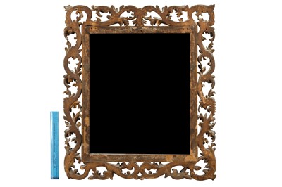 Lot 14 - AN ITALIAN 19TH CENTURY FLORENTINE CARVED, PIERCED AND GILDED FRAME
