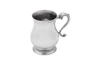 Lot 359 - A rare mid-18th American Colonial silver half-pint mug, New York circa 1755 by Daniel Christian Fueter (1720-1785)
