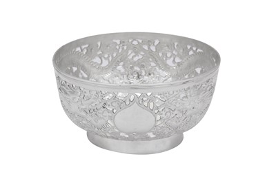 Lot 114 - An early 20th century Chinese Export silver bowl, Shanghai circa 1910 retailed by KK (unidentified)