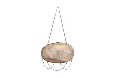 Lot 223 - A CASED MID-20TH CENTURY BURMESE UNMARKED SILVER MOUNTED CLAM SHELL PURSE CUM COMPACT, RANGOON CIRCA 1960