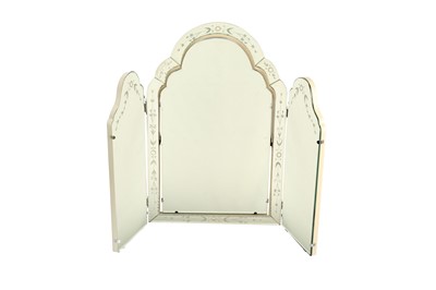 Lot 176 - A VENETIAN TRIPTYCH DRESSING TABLE MIRROR, 20TH CENTURY