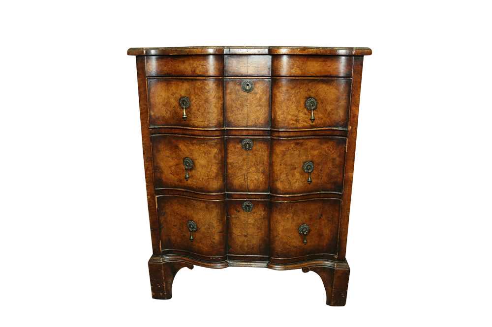 Lot 119 - AN 18TH CENTURY STYLE WALNUT SERPENTINE FRONTED CHEST