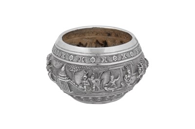 Lot 73 - A large late 19th / early 20th century Anglo - Indian unmarked silver bowl, Lucknow circa 1900