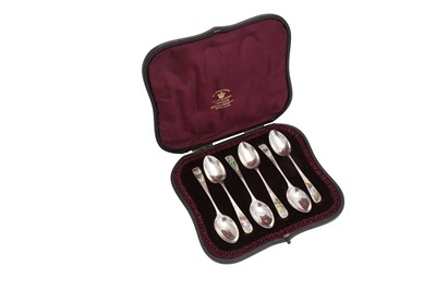 Lot 290 - A cased set of Victorian sterling silver and enamel teaspoons, London 1887 by George Maudsley Jackson
