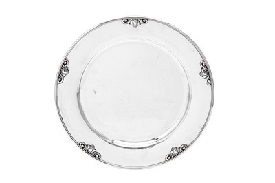 Lot 251 - A late 20th century Danish sterling silver charger or plate, Copenhagen circa 1980 designed by Johan Rohde (1856-1935) for Georg Jensen