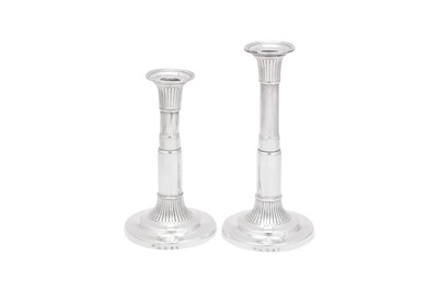 Lot 461 - A pair of George III sterling silver telescopic candlesticks, Sheffield 1800 by George Ashforth & Co