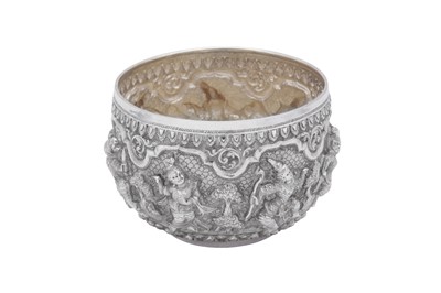 Lot 90 - An early 20th century Burmese unmarked silver bowl, Mandalay or Rangoon circa 1920