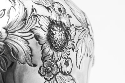 Lot 498 - A George III sterling silver tea caddy, London 1770 by William Abdy I (first reg. 24th June 1763)