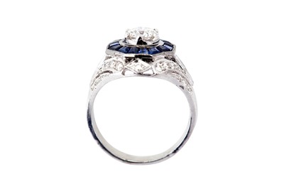 Lot 70 - A sapphire and diamond dress ring