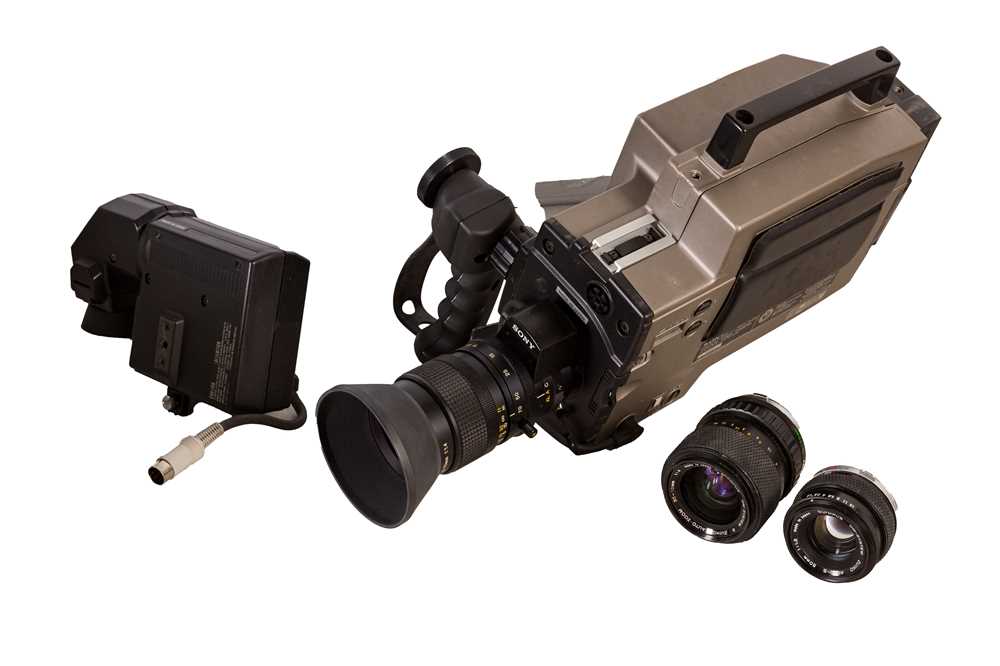 Hd Color Video Camera Lot 11 - Sony Color Video Camera.