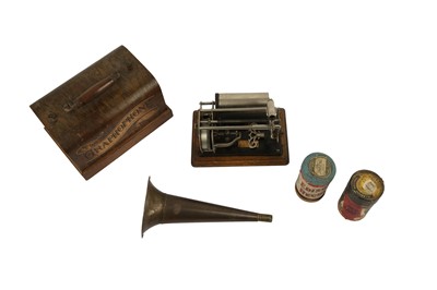 Lot 312 - A COLUMBIA PHONOGRAPH, EARLY 20TH CENTURY