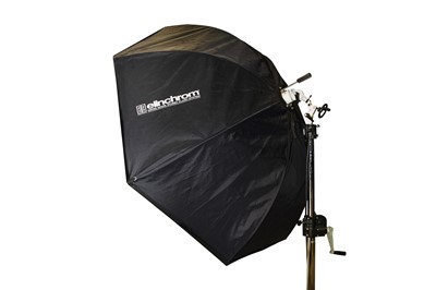 Lot 180 - A Large Elinchrom Octagonal Softbox Lighting System