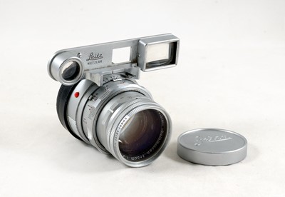 Lot 108 - Leitz Summicron Close Focus M Mount 5cm f2 Lens, with "Goggles"